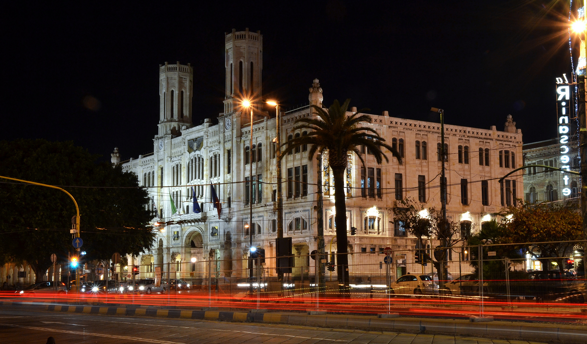 cagliari ville nocturne