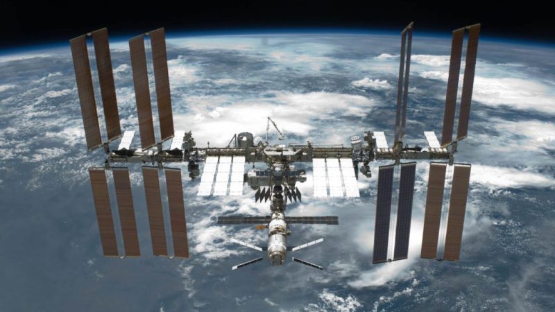 Naissance à bord, crime, territoire : quelle est la loi sur la station spatiale internationale (ISS) ?