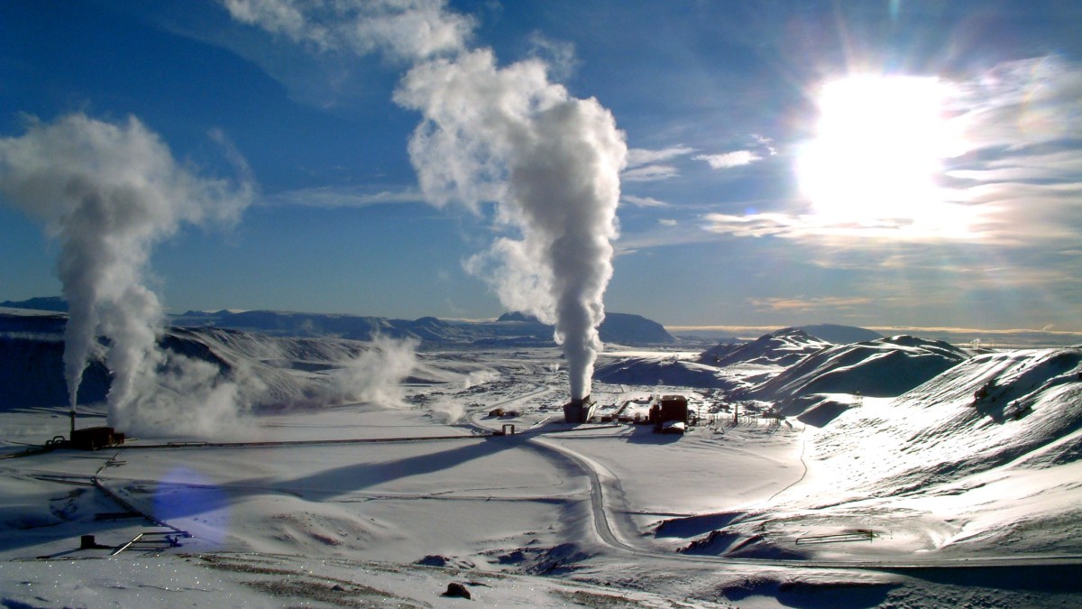 krafla_geothermal_power_station_wiki