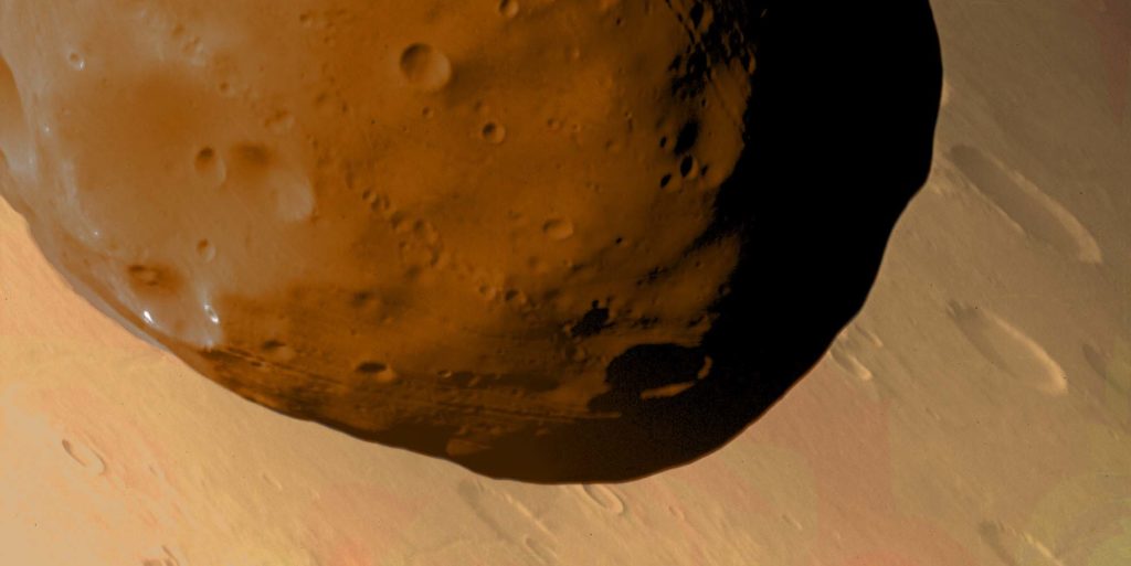 Phobos, la lune de Mars. // Source : CC G. Neukum