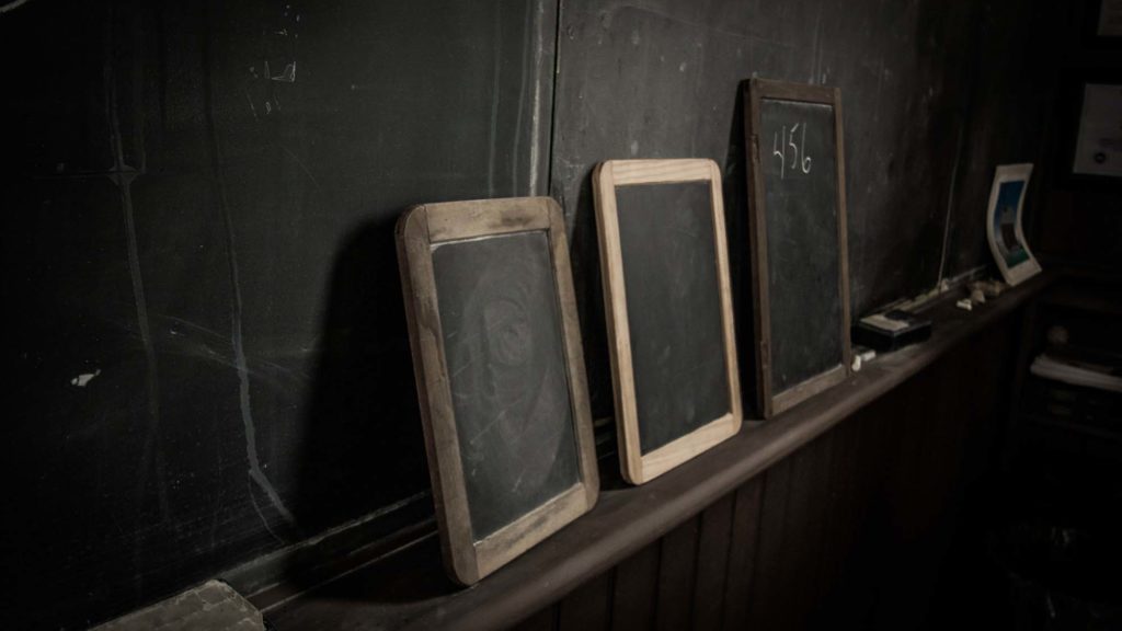 tableau-craie-classe tableau-craie-classe