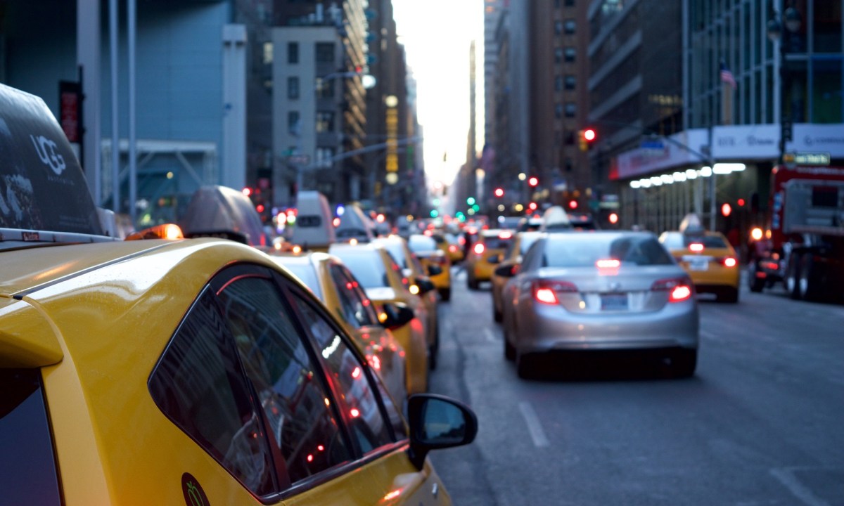 embouteillage voiture new york taxi