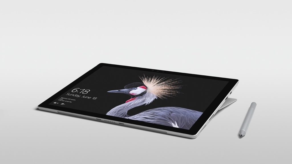 Microsoft officialise sa nouvelle Surface Pro : design raffiné et ...