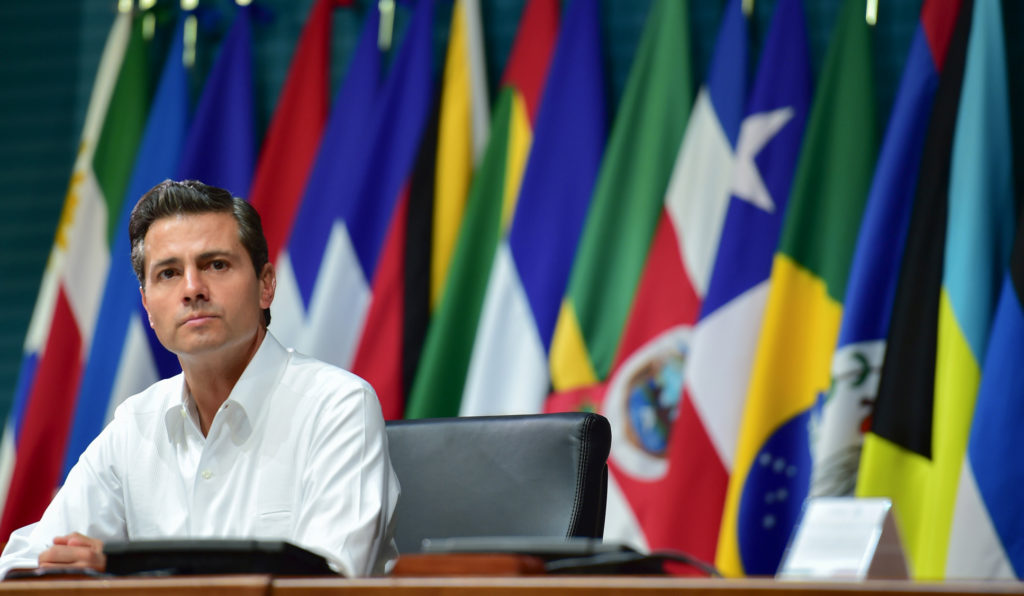 M. Pena Nieto,
CC. Présidence de la République du Mexique M. Pena Nieto,
CC. Présidence de la République du Mexique