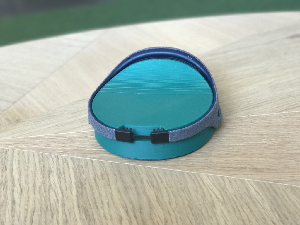 Le bandeau Dreem se resserre avec un élastique Le bandeau Dreem se resserre avec un élastique