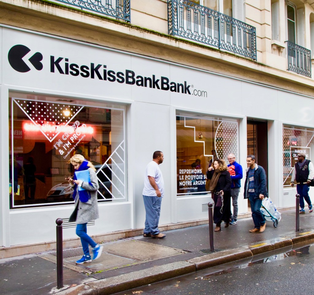 kisskissbankbank-storefront-paris-1