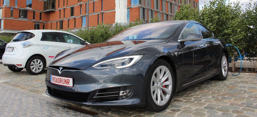 tesla-roadrunr tesla-roadrunr