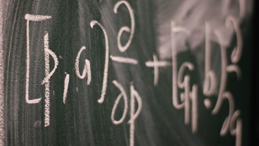 algorithme maths calcul opération IA artificielle algorithme maths calcul opération IA artificielle
