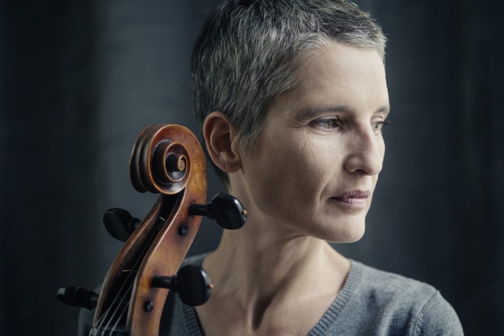 Anne Gastinel, signée historiquement chez Naïve, est une violoncelliste hors-pair que le monde nous envie