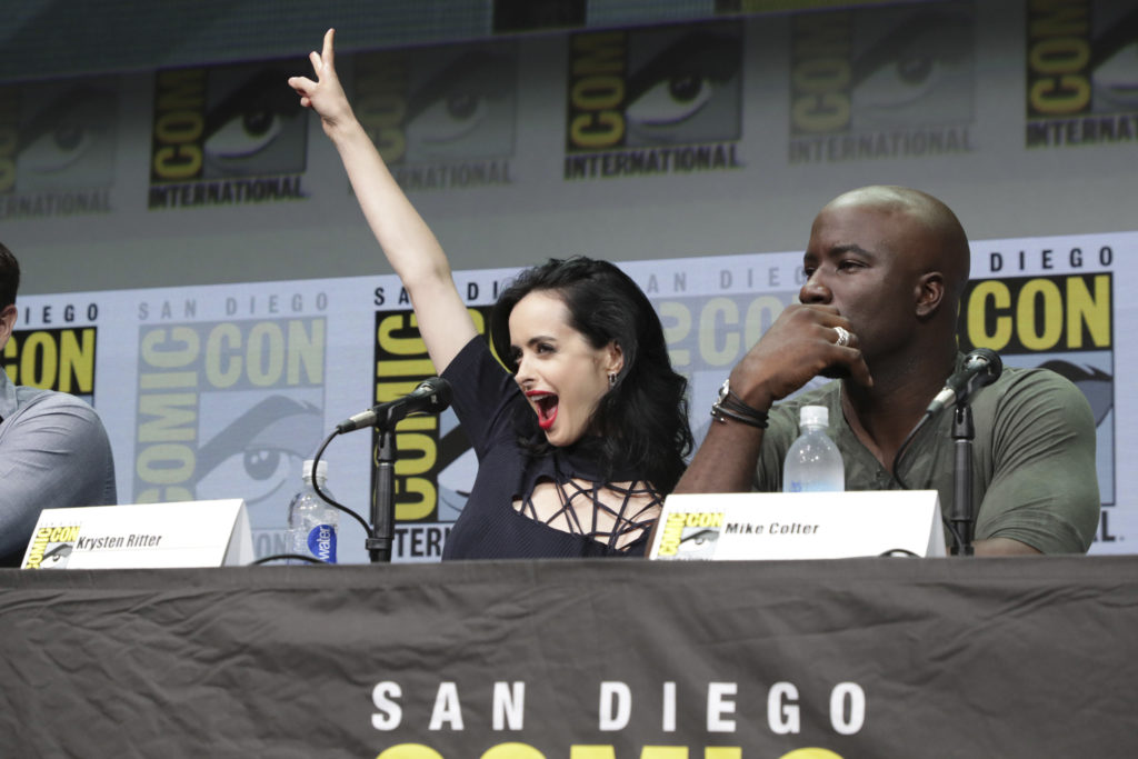 Krysten Ritter and Mike Colter