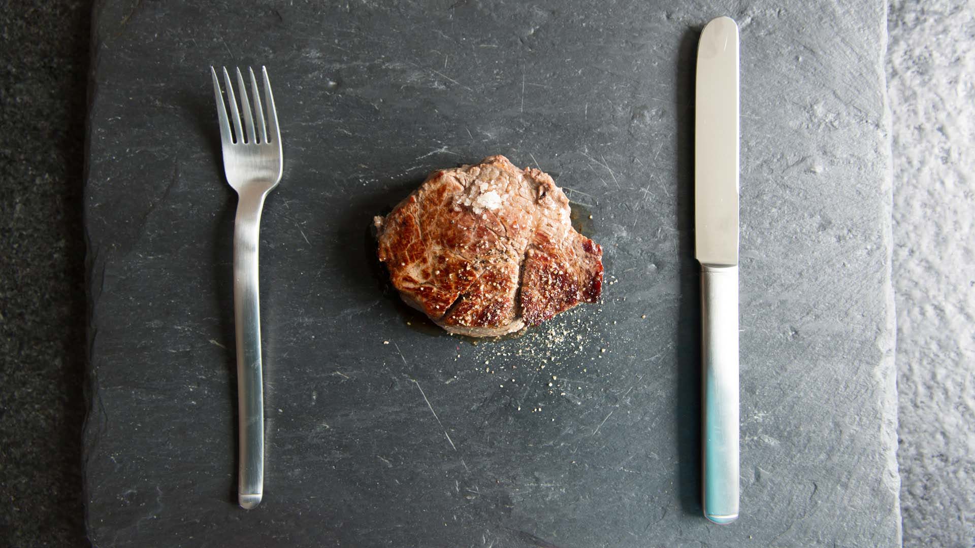 viande-steak-couteau-fourchette-plat-cuisine viande-steak-couteau-fourchette-plat-cuisine