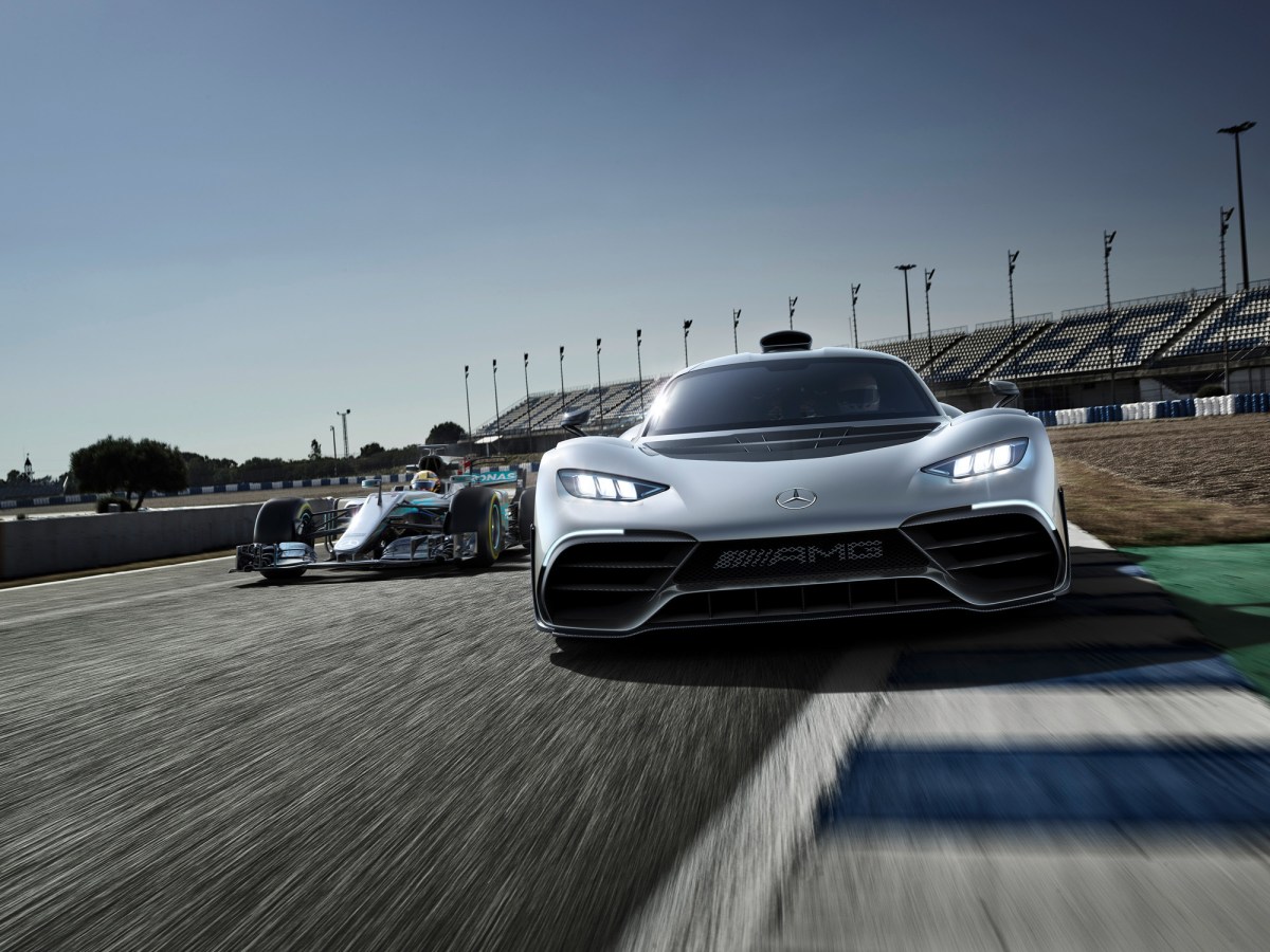 Weltpremiere Showcar Mercedes-AMG Project ONE: Mercedes-AMG bringt Formel 1-Technologie für die Straße