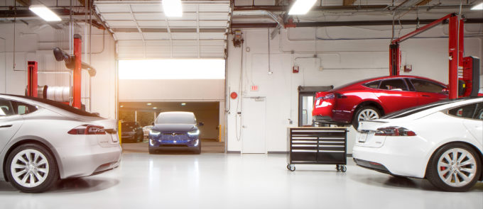 Tesla Motors / Alexis Georgeson Tesla Motors / Alexis Georgeson