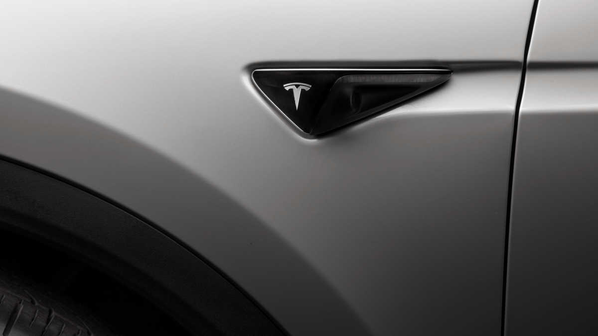 Tesla Motors / Alexis Georgeson