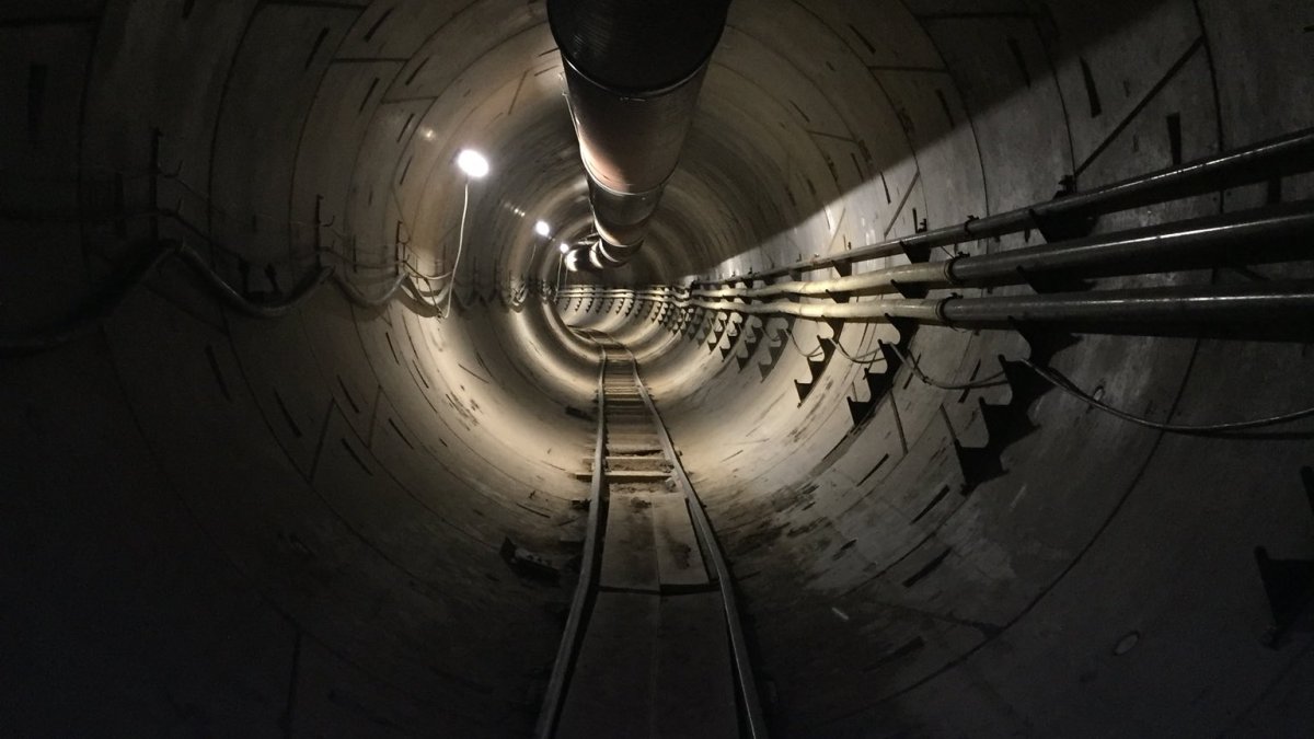 Le tunnel à Los Angeles. // Source : Elon Musk