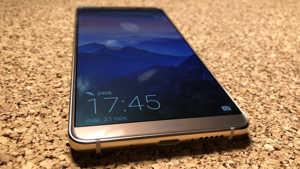 Huawei Mate 10 Pro // Source : Numerama Huawei Mate 10 Pro // Source : Numerama