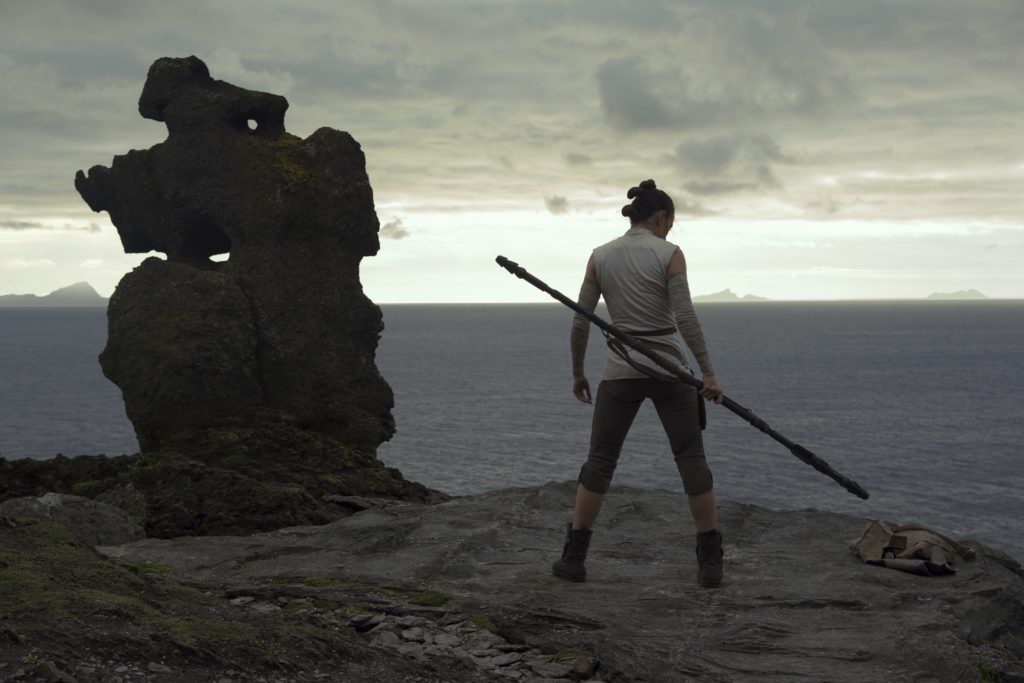 Star Wars: The Last Jedi
Rey (Daisy Ridley)
Photo: Jules Heath
©2017 Lucasfilm Ltd. All Rights Reserved. Star Wars: The Last Jedi
Rey (Daisy Ridley)
Photo: Jules Heath
©2017 Lucasfilm Ltd. All Rights Reserved.