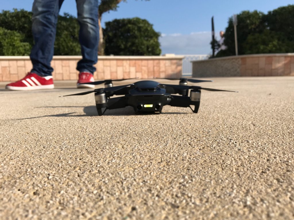 Un drone DJI. // Source : Numerama Un drone DJI. // Source : Numerama