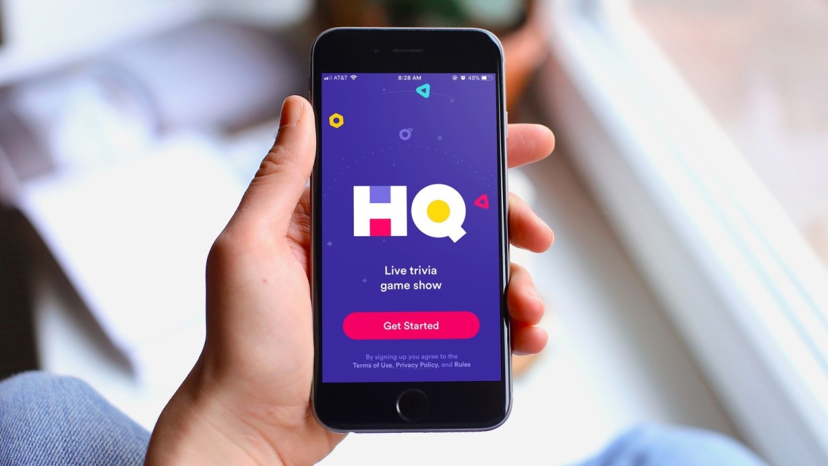 hq-trivia-hero