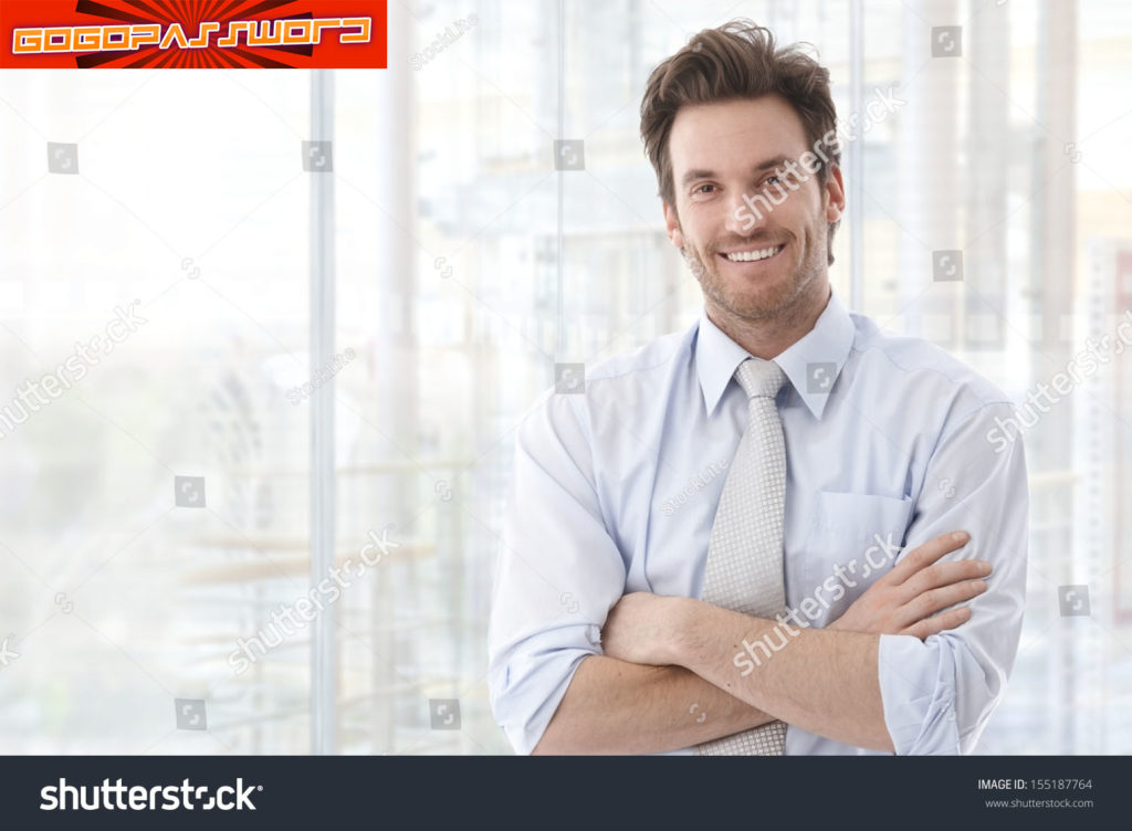 stock-photo-businessman-portrait-happy-confident-young-businessman-standing-arms-crossed-smiling-looking-at-155187764