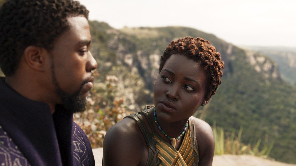 Marvel Studios’ BLACK PANTHER..L to R: T’Challa/Black Panther (Chadwick Boseman) and Nakia (Lupita Nyong’o)..Ph: Film Frame..©Marvel Studios 2018