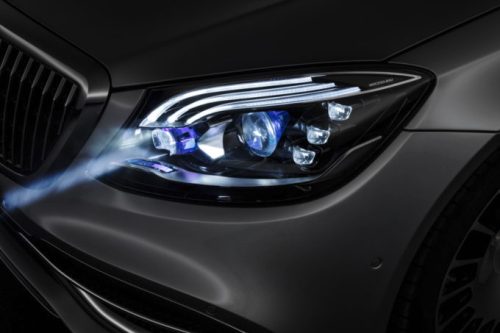 Mercedes Digital Light