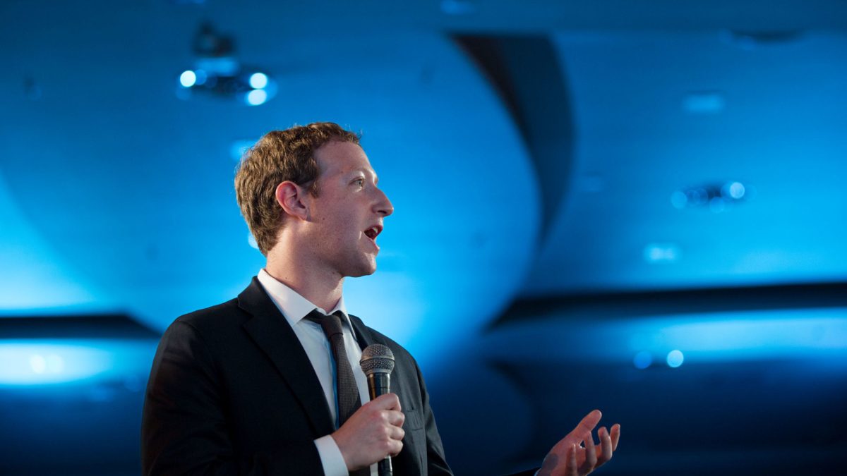 Mark Zuckerberg lors d'une conférence. // Source : Official White House Photo by Pete Souza