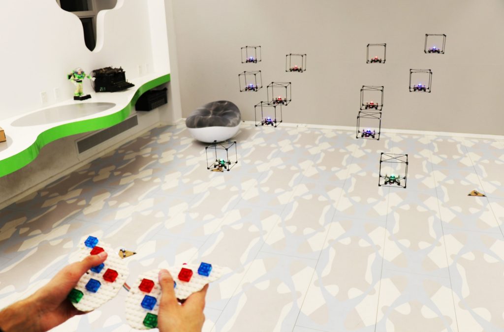 controleur-manette-lego-drones controleur-manette-lego-drones