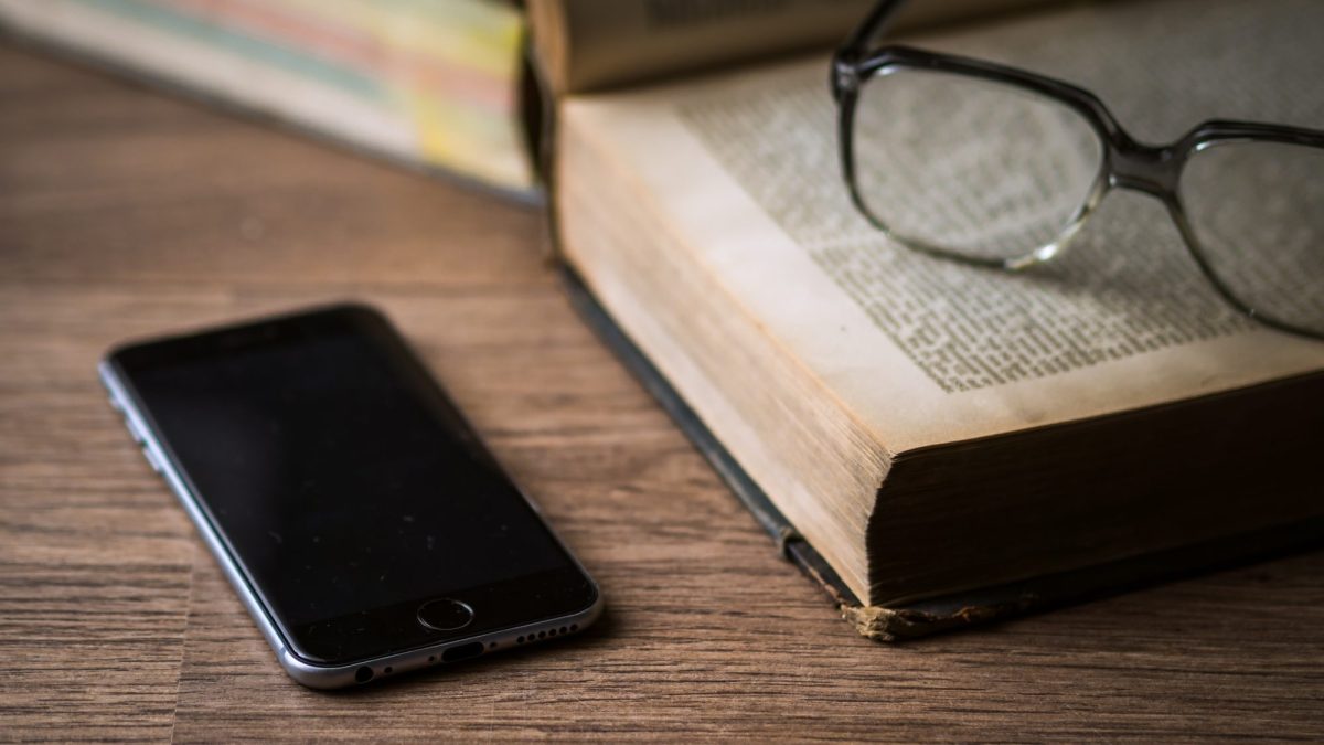 smartphone livre lecture