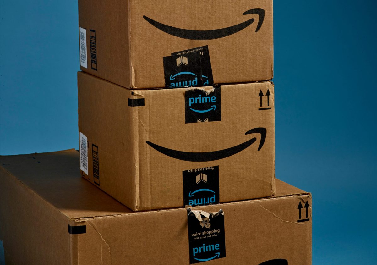 Des colis Amazon. // Source : CC Flickr Stock Catalog