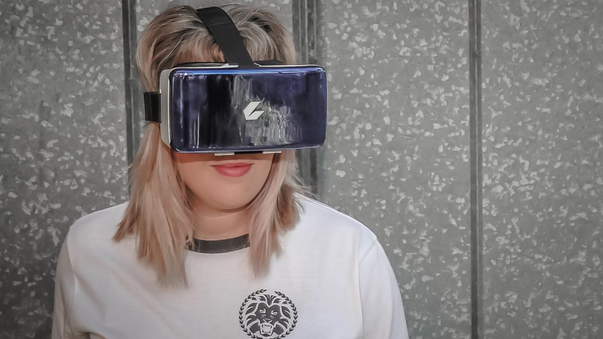 réalité virtuelle vr femme