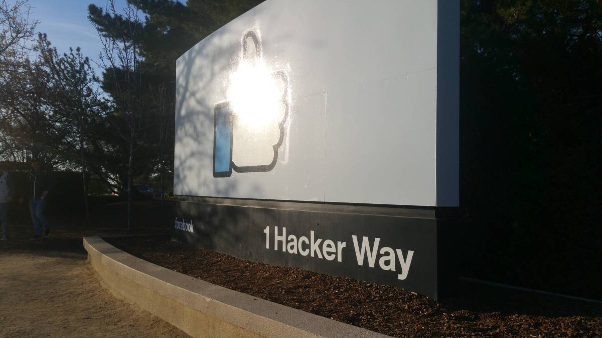facebook_thumbsup_sign