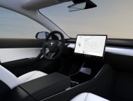 Tesla Model 3, intérieur // Source : Tesla