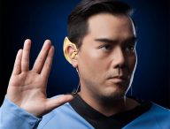 Star Trek Wireless Vulcan Earbuds // Source : ThinkGeek