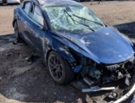 Tesla Model 3 accidentée. Imgur
