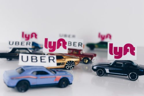 Uber vs Lyft // Source : Stock Catalog