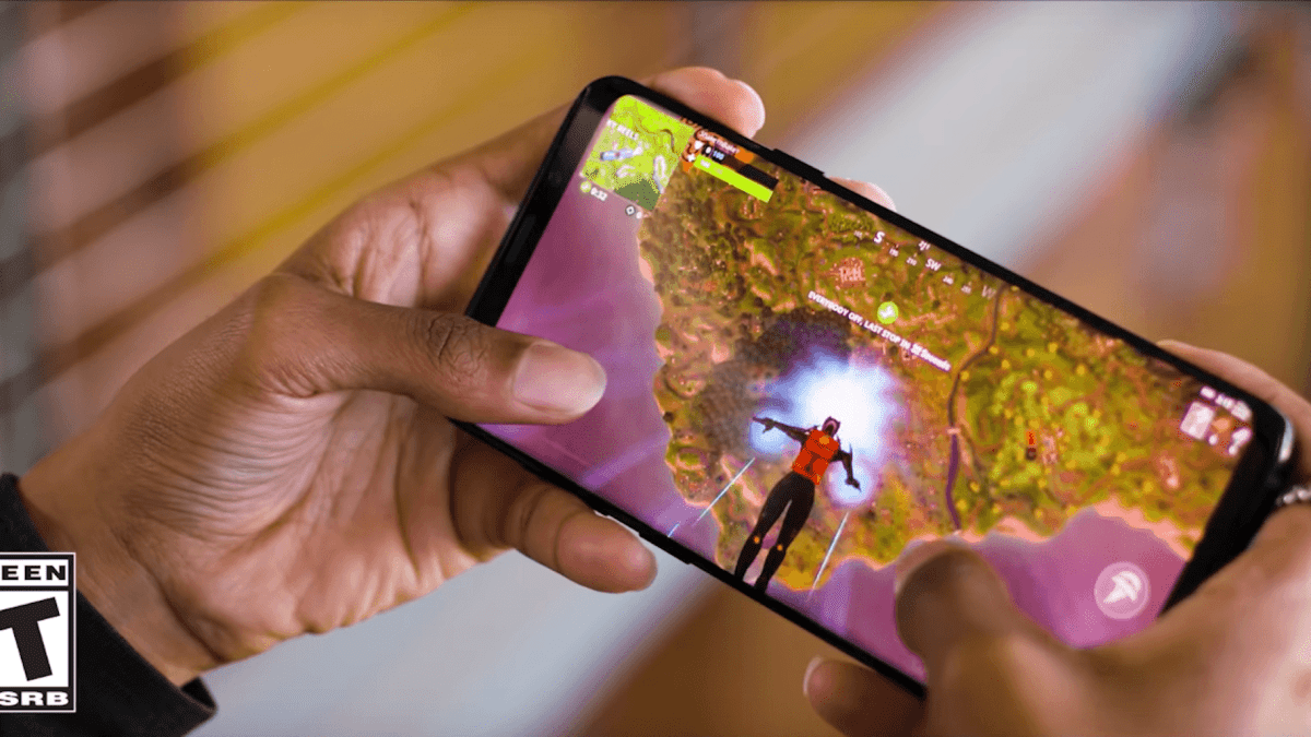 Fortnite sur Android // Source : YouTube/Fortnite