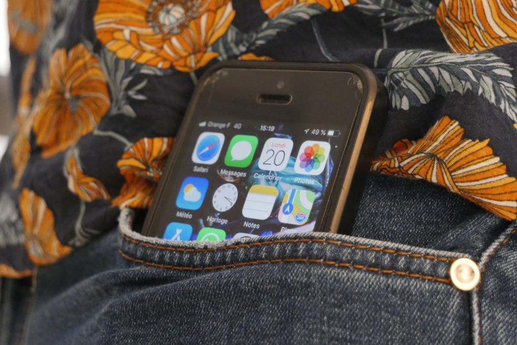 Mon iPhone // Source : Goran Vanbeselaere Mon iPhone // Source : Goran Vanbeselaere