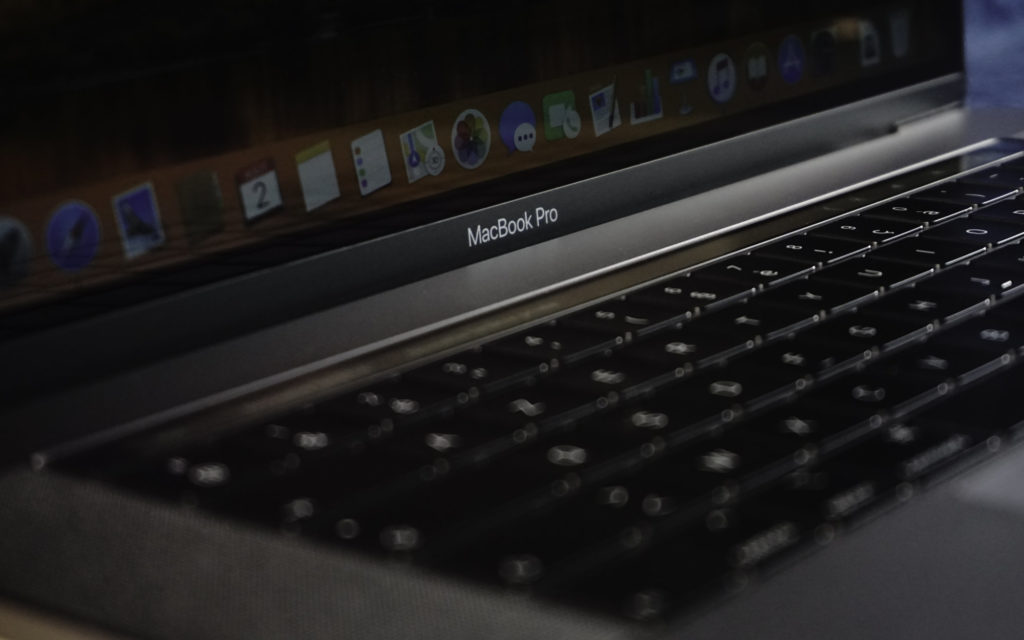 MacBook Pro, détail du clavier // Source : Gwénaëlle Hamon pour Numerama