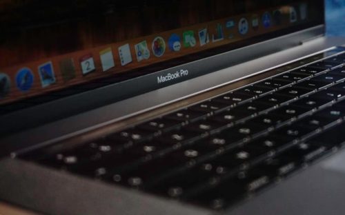 MacBook Pro, détail du clavier // Source : Gwénaëlle Hamon pour Numerama