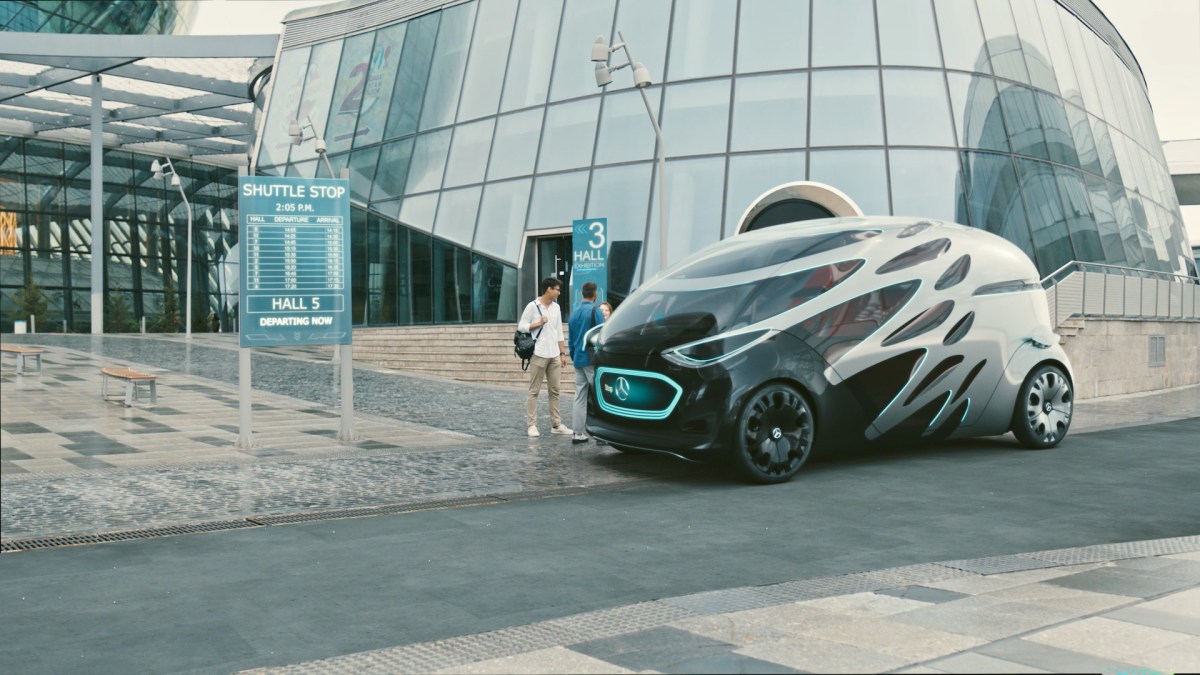 Mercedes-Benz Vision URBANETIC // Source : Mercedes-Benz 