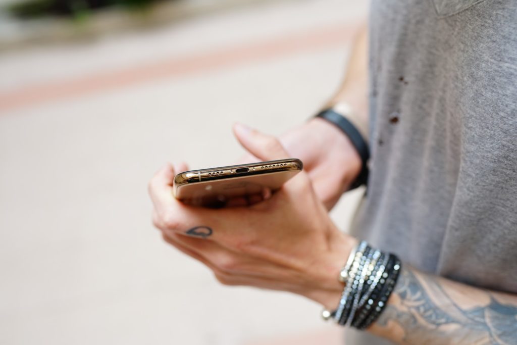 iPhone XS Max // Source : Ulrich Rozier pour Numerama iPhone XS Max // Source : Ulrich Rozier pour Numerama