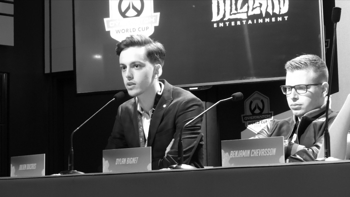 Julien « daemoN » Ducros, coach de l'équipe de France // Source : Fleur Labrunie / Numerama