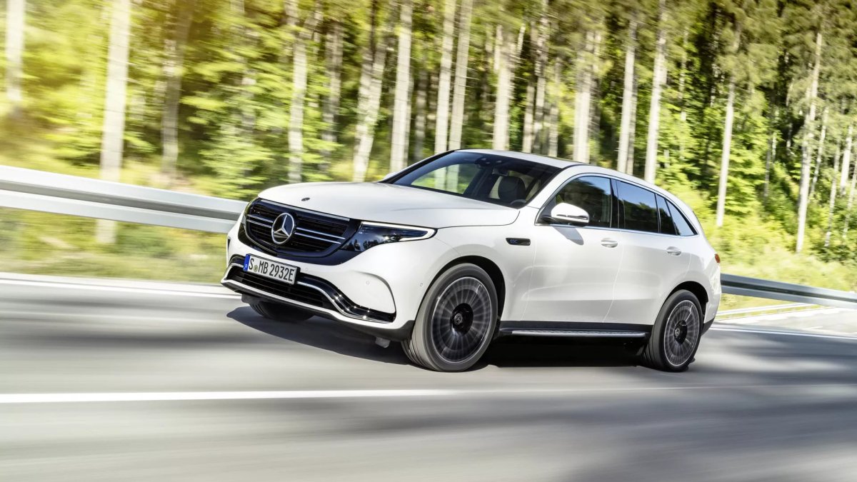 Mercedes-Benz EQC // Source : Mercedes-Benz