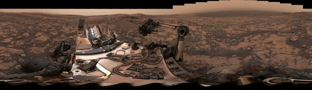 Le cliché panoramique immortalisé par Curiosity le 9 août. // Source : NASA/JPL-Caltech/MSSS