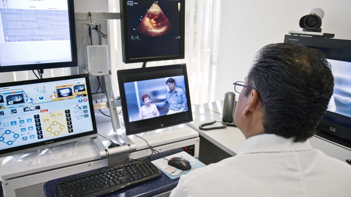 Une consultation en télémédecine. // Source : Intel Free Press