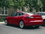 Une publicité pour Tesla Model 3 // Source : Tesla