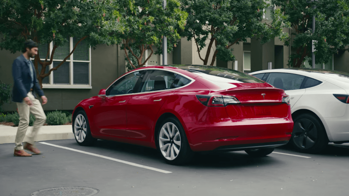 Une publicité pour Tesla Model 3 // Source : Tesla