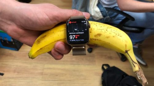 L'Apple Watch estime que notre banane (depuis mangée) est en vie. // Source : Numerama