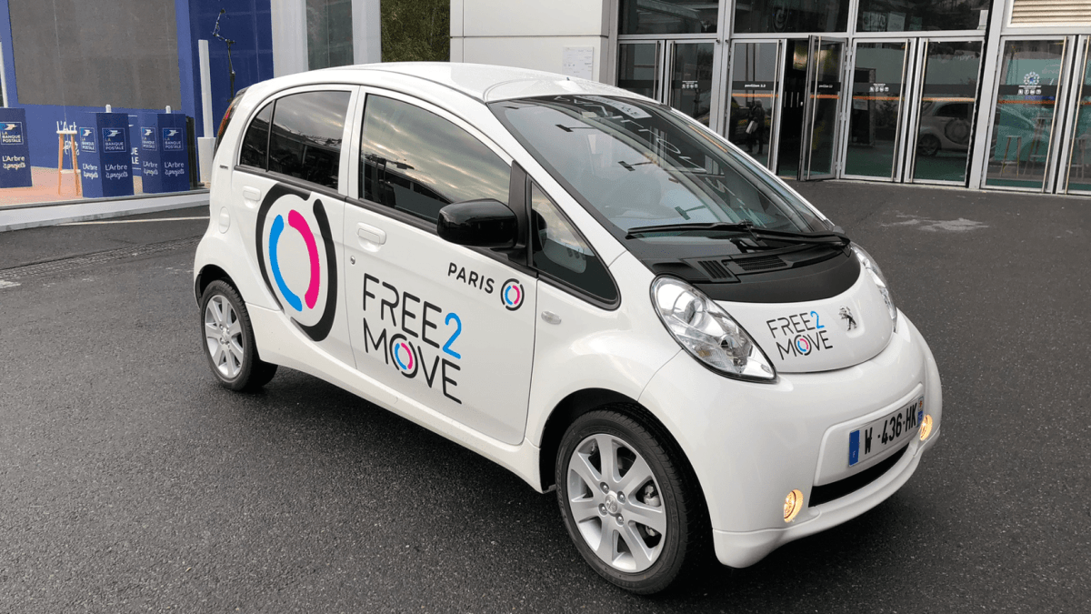 Peugeot iOn Free2Move